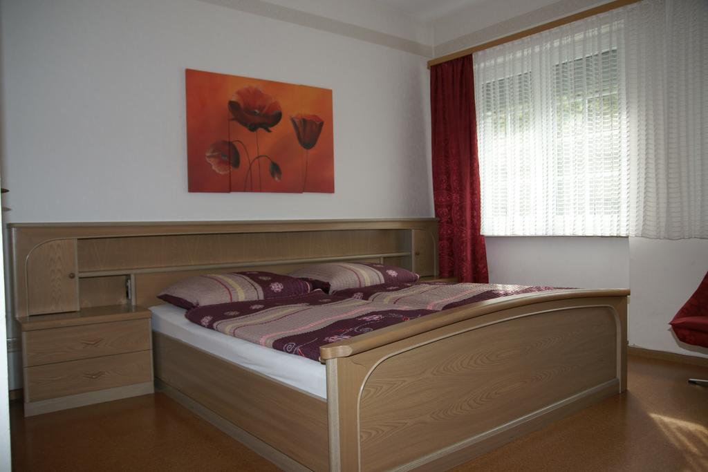 Hotel Alte Winzerschenke à Bruttig-Fankel Extérieur photo