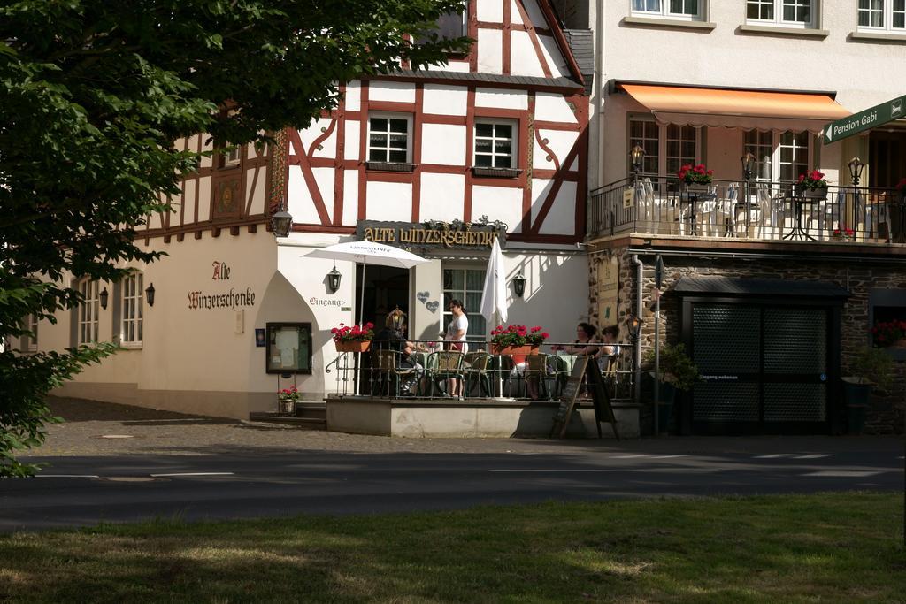 Hotel Alte Winzerschenke à Bruttig-Fankel Extérieur photo